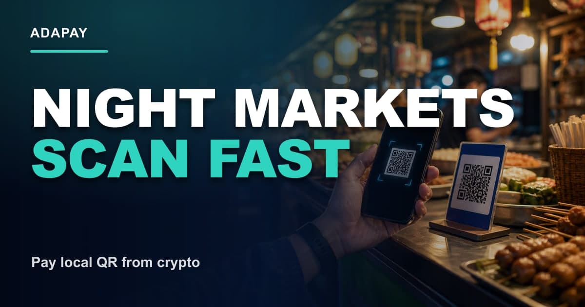 Ларек ночного рынка Таиланда с небольшими деньгами, знаком QR и заказом уличной еды